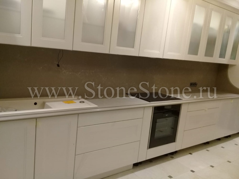 ���������� �� �������� ������� �� ���������� ���������� Caesarstone Alpine Mist